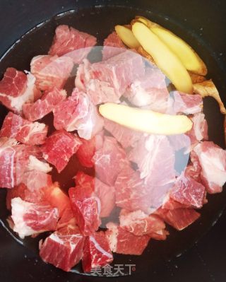 鲜香牛肉汤的做法步骤：3