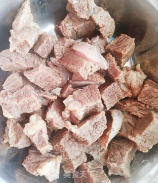 鲜香牛肉汤的做法步骤：4