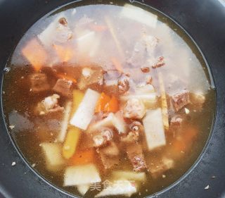 鲜香牛肉汤的做法步骤：10