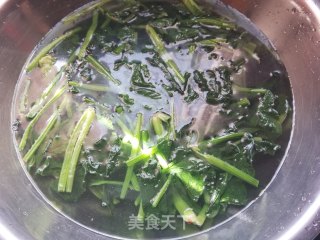凉拌菠菜的做法步骤：3