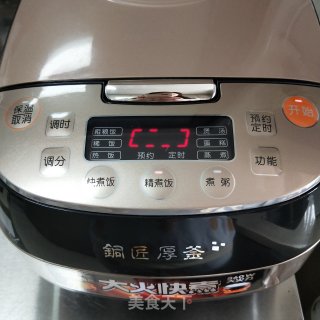电饭锅焗肥肠的做法步骤：9