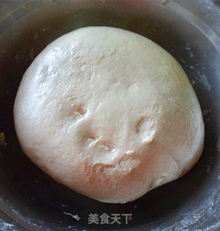韭菜菠菜麻蛤饺子的做法步骤：2