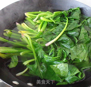 韭菜菠菜麻蛤饺子的做法步骤：3