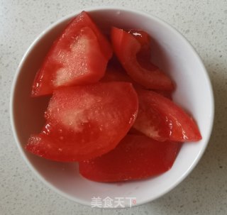 牛肉鸡蛋蔬菜汤的做法步骤：2
