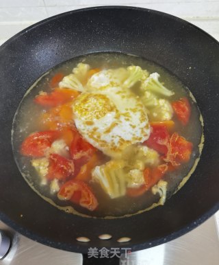 牛肉鸡蛋蔬菜汤的做法步骤：6