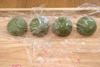 抹茶麻糬肉松豆沙吐司的做法步骤：8