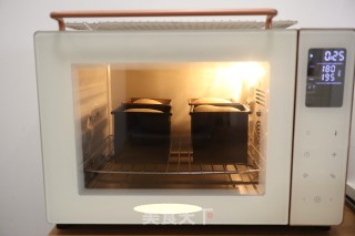 抹茶麻糬肉松豆沙吐司的做法步骤：19
