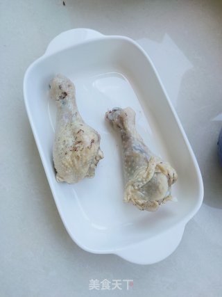 老干妈拌鸡腿的做法步骤：7