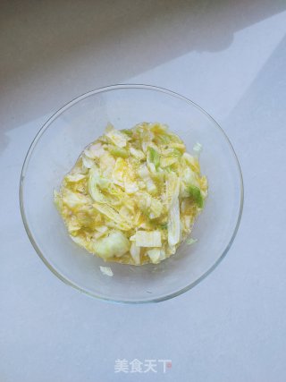 生菜鸡蛋饼的做法步骤：4