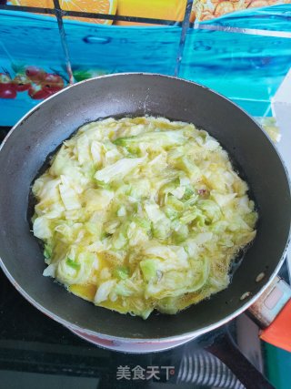 生菜鸡蛋饼的做法步骤：8