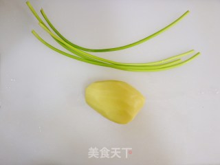 上桌秒扫光❗️椒盐土豆❗️在家吃出烧烤的感觉的做法步骤：1