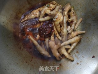 酱烧鸡爪的做法步骤：6