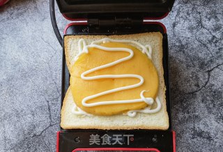 芒果鸡蛋三明治的做法步骤：8