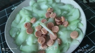 ????黄瓜炒火腿的做法步骤：2