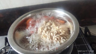 胡萝卜青菜麦面的做法步骤：2