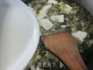 肉丁咸菜豆腐羹的做法步骤：9