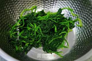 凉拌菠菜的做法步骤：3