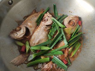 红烧大眼鲷的做法步骤：10