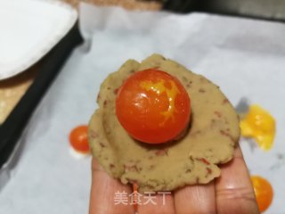 螺旋栗蓉蛋黄酥的做法步骤：7