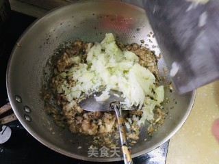 萝卜饺子馅的做法步骤：7