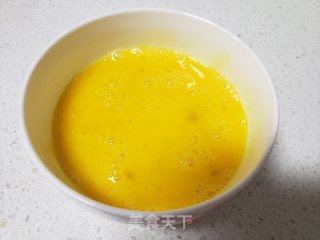 青椒鸭蛋炒米的做法步骤：4
