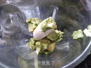 牛油果香蕉奶昔的做法步骤：3
