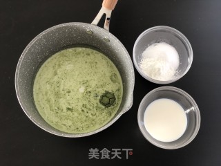 抹茶冰淇淋（无鸡蛋）的做法步骤：1