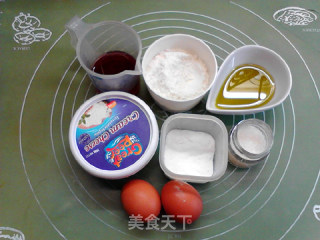 蔓越莓奶酪华夫饼的做法步骤：1