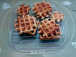 蔓越莓奶酪华夫饼的做法步骤：11