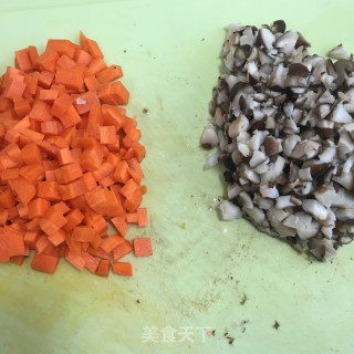 时蔬肉丁糯米饭的做法步骤：8