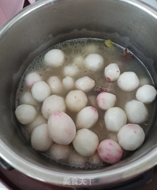 洋花萝卜小排汤的做法步骤：4