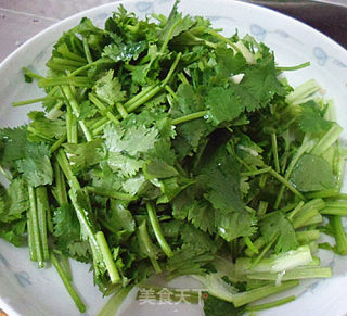 香菜炒鸡丝的做法步骤：4
