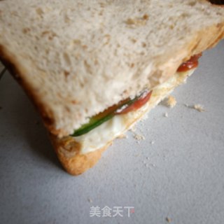 香肠煎蛋三明治的做法步骤：12