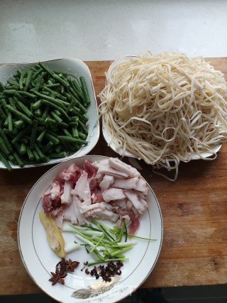 蒸面条  豆角版的做法步骤：1