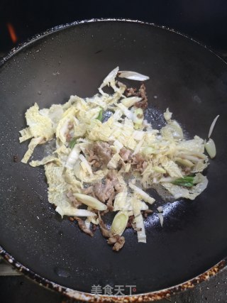 肉丝面的做法步骤：5