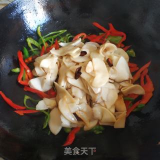 青红椒炒杏鲍菇的做法步骤：5