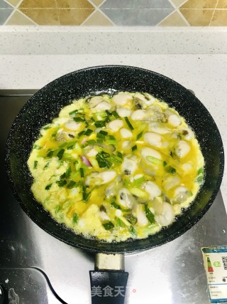 生蚝煎鸡蛋的做法步骤：5