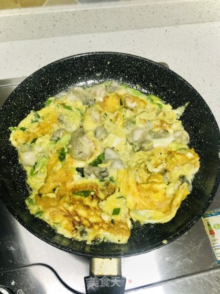 生蚝煎鸡蛋的做法步骤：6