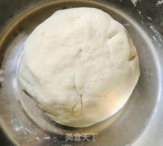 胡萝卜鲜肉包的做法步骤：8