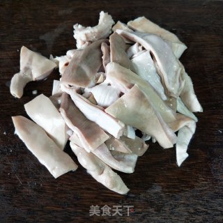猪肚莲子汤的做法步骤：4