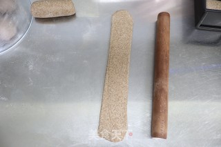 黑全麦老面吐司&盐卷的做法步骤：9