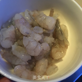 虾仁青菜粥的做法步骤：3
