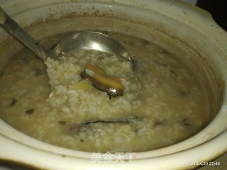 塘角鱼黄鳝砂锅粥的做法步骤：9