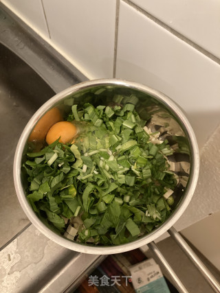 菜煎饼的做法步骤：4