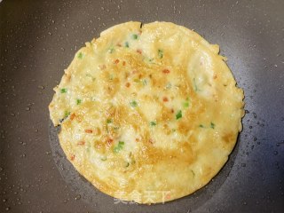 胡萝卜香葱鸡蛋煎饼的做法步骤：11