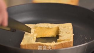 星爸爸太阳蛋吐司完美复刻的做法步骤：2