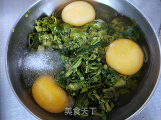 香椿鸡蛋馅饼的做法步骤：4