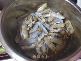 清蒸蛏子的做法步骤：1