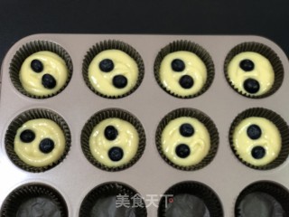 蓝莓马芬蛋糕的做法步骤：11
