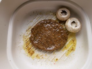西兰花菇黑椒牛排的做法步骤：11